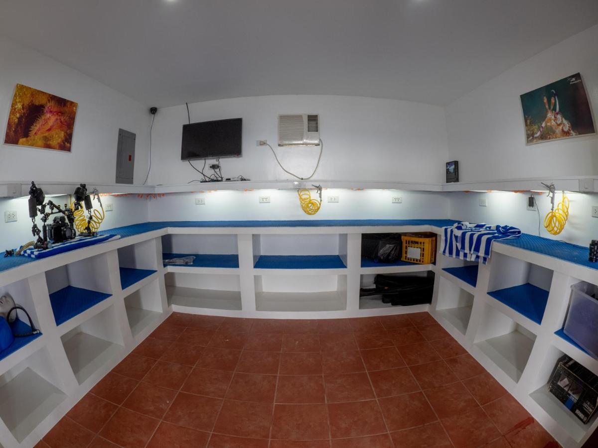 Blue Ribbon Dive Resort Мабини Экстерьер фото