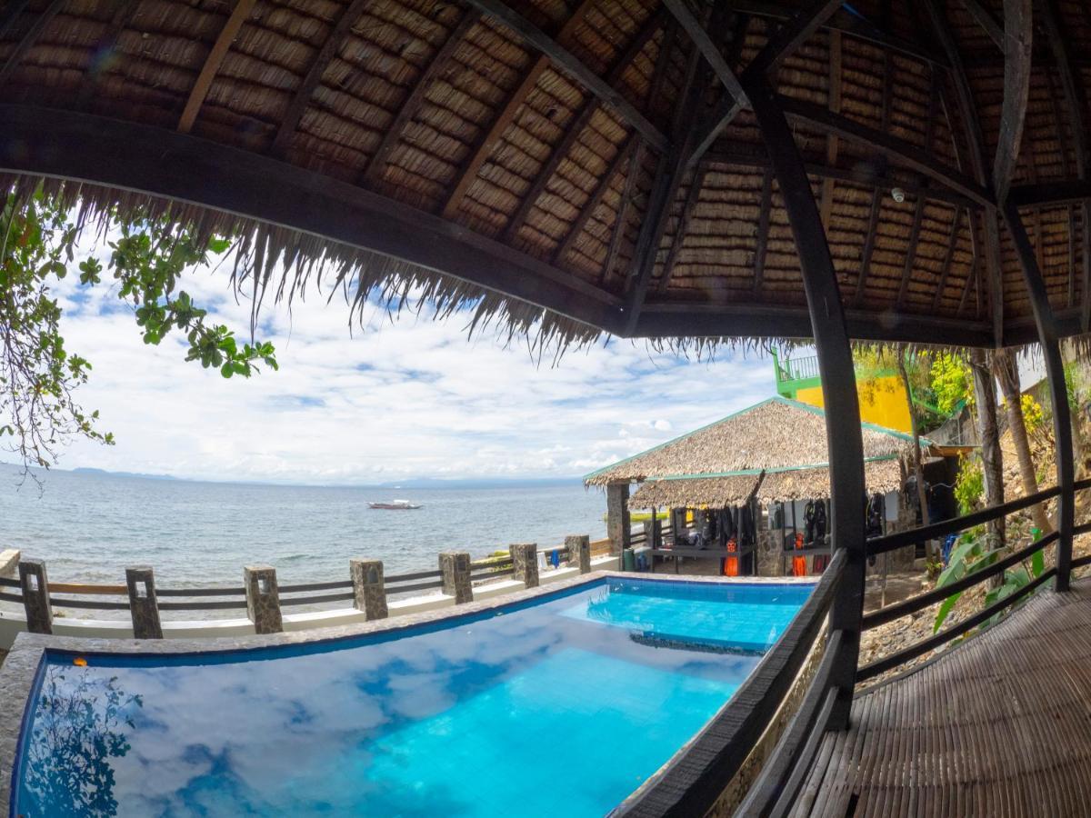 Blue Ribbon Dive Resort Мабини Экстерьер фото
