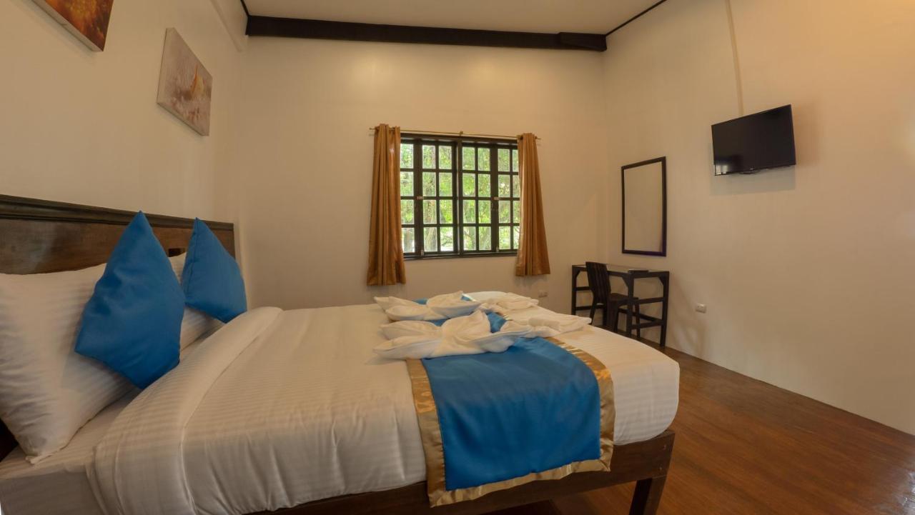 Blue Ribbon Dive Resort Мабини Экстерьер фото